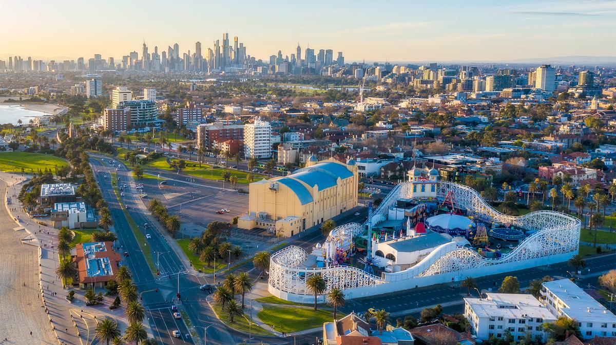 Coastal Melbourne Escape Minutes from St Kilda Beach with A$25 Dining Credit