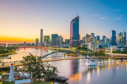 City Break in the Heart of Brisbane with Daily Breakfast