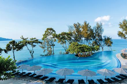 Tranquil Cliffside Oasis at Phuket’s Stunning Naithon Beach with All-Inclusive Dining 