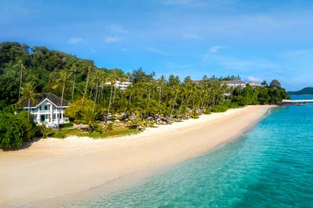 Secluded Beachfront Bliss with All-Inclusive Gourmet Dining