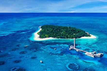 Luxe Green Island Retreat with Full-Day Great Barrier Reef Adventure