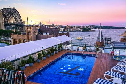 Sydney Harbour-View Stay with Bottle of Sparkling Wine