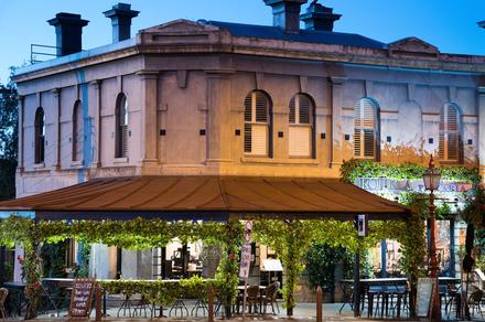 Romantic Daylesford Retreat with Daily Breakfast & Spa Credits