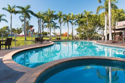 Award-Winning Sunshine Coast Family Resort with Waterpark & Daily Breakfast