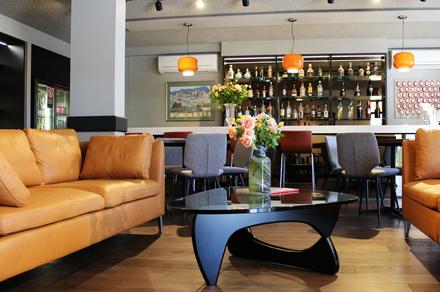 Country Escape to Orange with Daily Breakfast and Wine Tasting