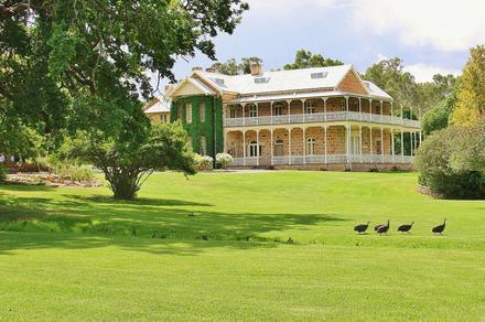 Historic Country Retreat with Breakfast Hamper & Bottle of Wine