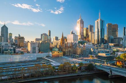 Sky-High Apartment Escape in the Heart of Melbourne