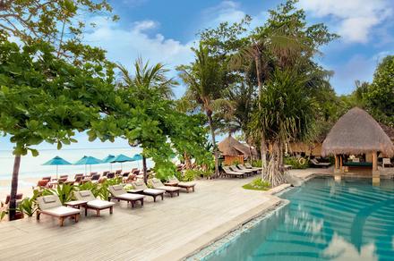 Nusa Dua Beachfront Stay with Dining, Massage & Daily Cocktails 