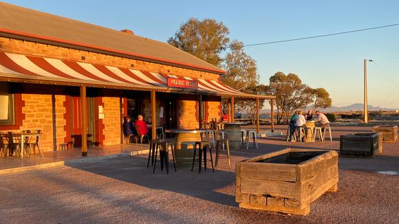 Remote South Australia Outback Escape near Flinders Ranges with Daily Breakfast & Nightly Culinary Experience