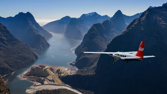 Australia to New Zealand 2022: 9-Day Private Charter Tour with Hayman Island Yacht Transfers, Milford Sound Scenic Flight & Gourmet Dining