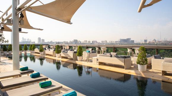 Dazzling Dubai Jumeirah Stay with Daily Breakfast & 24-Hour Check-In