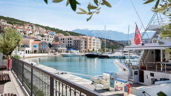 A Luxe Getaway on the Adriatic Sea with Daily Dining Experiences 