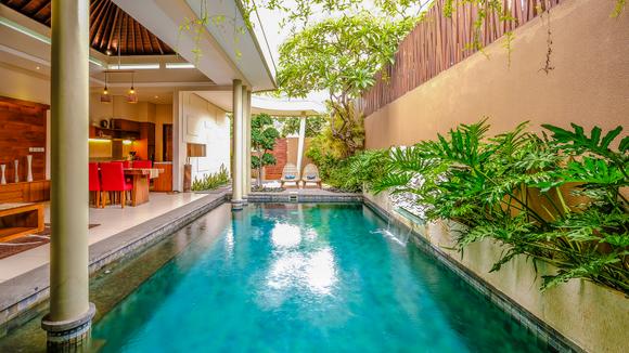 Private One- and Two-Bedroom Pool Villas with Daily Dining and Cocktails