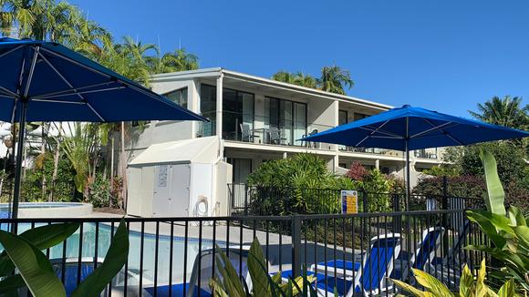 Beachfront Apartment Escape in Tropical Port Douglas