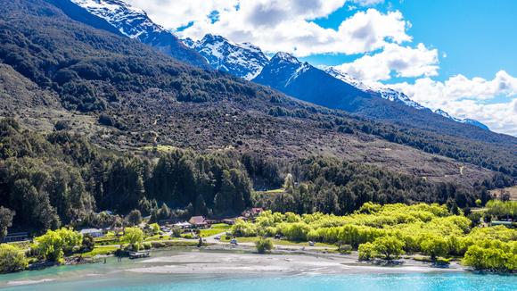 Lakefront Nature Eco-Cabins just 90 Minutes from Queenstown with Picnic Lunch & Daily Breakfast