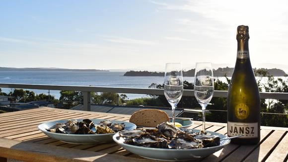 Tasmania 2022: 5-Day Luxury Small-Group Tour with MONA & Moorilla Winery Experience, Gourmet Tastings & Bruny Island