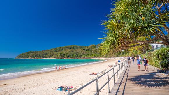 Stylish Apartment Escape for up to Four People in Sunny Noosa