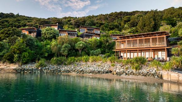 Luxury Lodge Escape in New Zealand’s Scenic Marlborough Sounds 