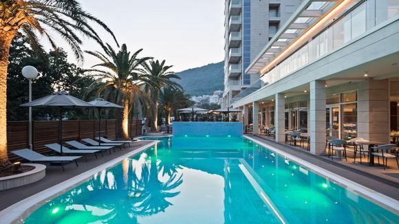 Stylish Getaway in the Heart of the Montenegro Coast with Daily Dining Experiences