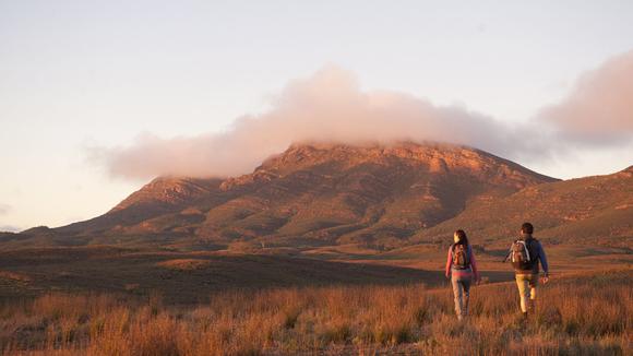 Magical Flinders Ranges: A 5-Day Guided Hike with Dining Inclusions 