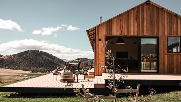 Tasmania Vineyard Cabin Escape just 40 Minutes from Hobart