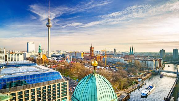 Stylish City Escape in the Heart of Vibrant Berlin