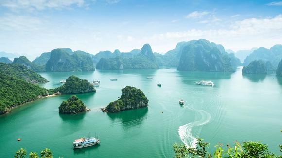 Vietnam 2021/2022: 12-Day Luxury Small-Group Tour Hanoi to Ho Chi Minh City with Hạ Long Bay Cruise & Cambodia Extension