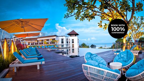 Five-Star Pullman Bali Beachfront Escape with Dinner & Nightly Drinks