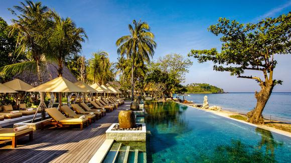 Lombok Boutique Beachfront Retreat with Daily Breakfast & Daily Lunch or Dinner