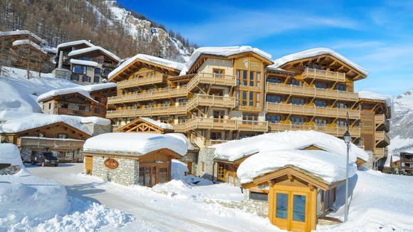 Ski-in-ski-out Luxury in the French Alps with Daily Breakfast & Nightly Dinners