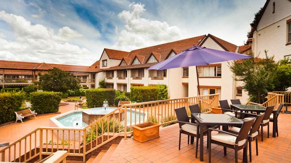 Heritage-Listed Canberra Retreat with Complimentary Room Upgrade