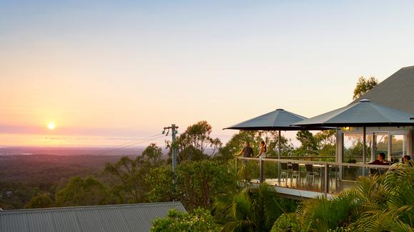 Peaceful Hinterland Retreat Near Brisbane with Panoramic Glass House Mountain Views