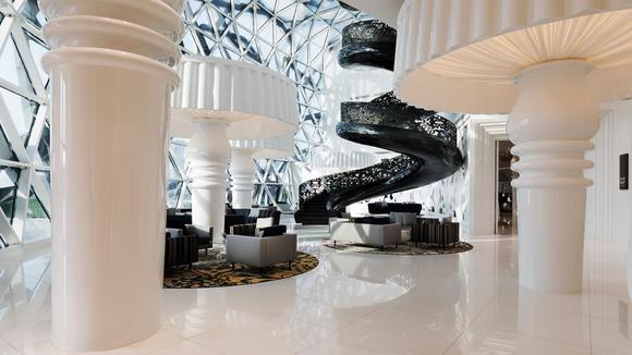 Luxury Qatar Escape with Daily Breakfast at Wolfgang Puck's Restaurant