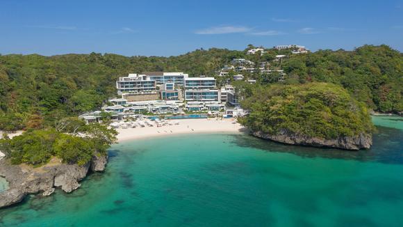 Five-Star Boracay Island Hideaway with Nightly Cocktails & Return Speedboat Transfers