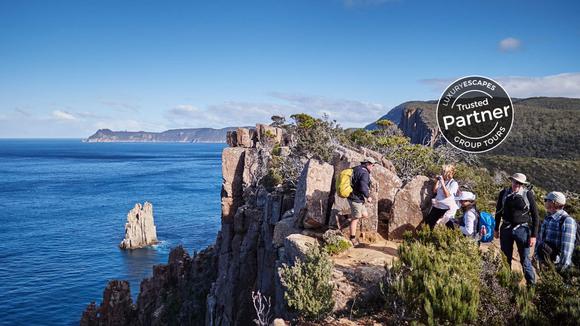 Tasman Peninsula: Four-Day Three Capes Walking Tour with All Meals & Wilderness Cruise