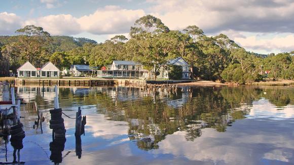 Tasmania Harbourside Romance with a Daily Glass of Wine 