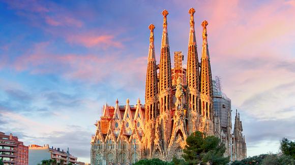 Highlights of Portugal & Spain: 12-Day Tour from Lisbon to Barcelona & Beyond 