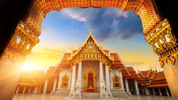 Discover Thailand: A 12-Day Tour Including Bangkok and Chiang Mai with Phuket Beach Break and Return International Flights