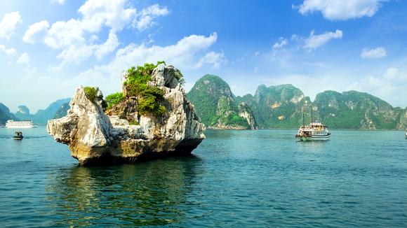 Discover Vietnam & Cambodia: A 12-Day Tour with International Flights