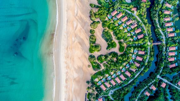 Award-Winning Pool Villa Luxury with Bottomless Sparkling Breakfast & Nightly Cocktails