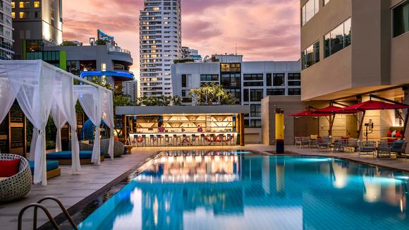Chic Urban Getaway in the Heart of Bangkok 
