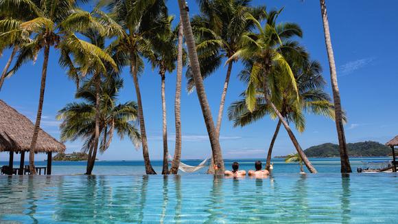 Award-Winning Adults-Only Fiji Retreat with Daily Drinks and Dining 