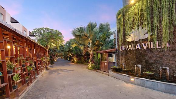 Townhouse-Style Villa with Private Plunge Pool, Daily Dining & Massages