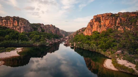 Top End: 3-Day Cultural Tour with Kakadu National Park, Tiwi Islands & Yellow Water Billabong Cruise