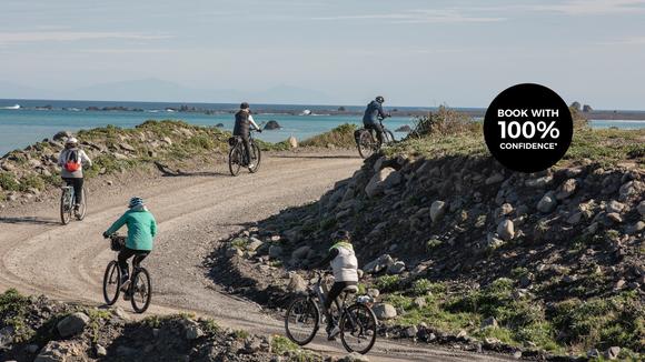 Wellington 2021/22: 7-Day Luxury Small-Group Gourmet E-Bike Tour with Wine Tastings & Degustation Dining