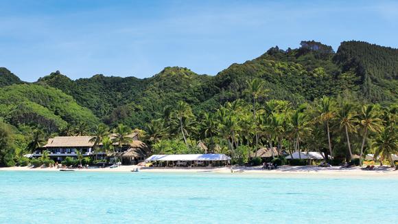 Boutique Cook Islands Escape with Decadent Dining & Glass-Bottom Lagoon Cruise