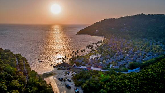 Find a Tropical Beachfront Gem at One of Phi Phi Island's Top Resorts