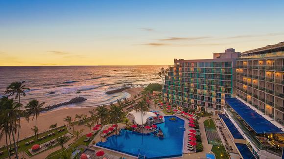 Five-Star Beachfront Stay with Daily Dining and Cocktails