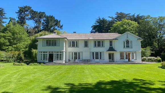 Heritage Homestead Luxury Less than One Hour from Christchurch with Gourmet Dining