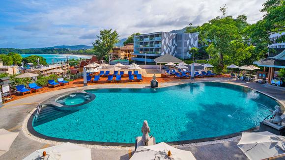 Phuket Paradise near Kata Beach with Daily Breakfast & Cocktails